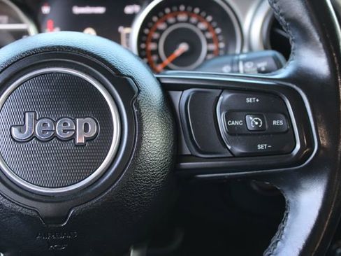 Used 2021 Jeep Wrangler Unlimited Sport AWD/4WD image 16