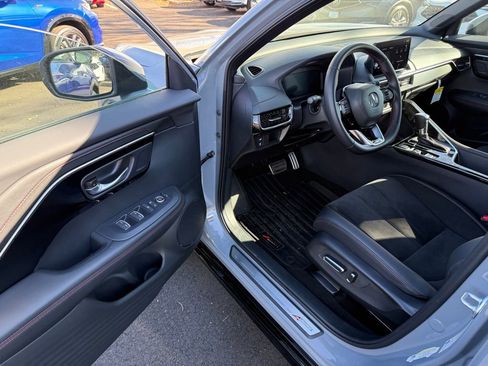 Certified 2025 Acura ADX A-Spec image 14