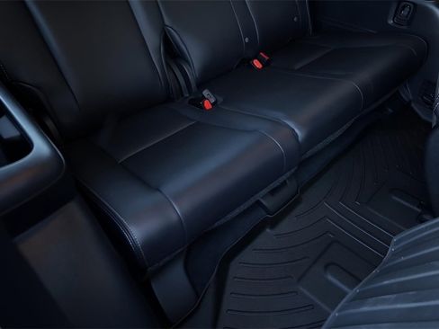 Used 2024 Subaru Ascent Touring image 28