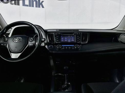 Used 2018 Toyota RAV4 XLE FWD image 28