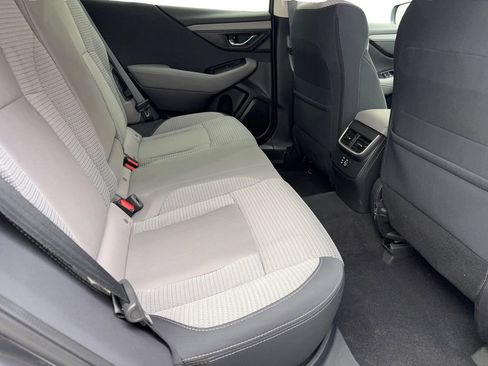 Used 2025 Subaru Outback Premium image 40