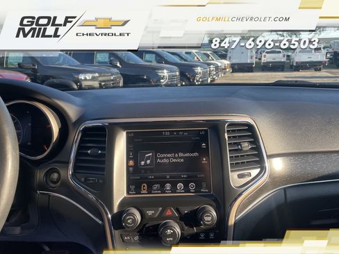 Used 2015 Jeep Grand Cherokee Limited AWD/4WD image 19