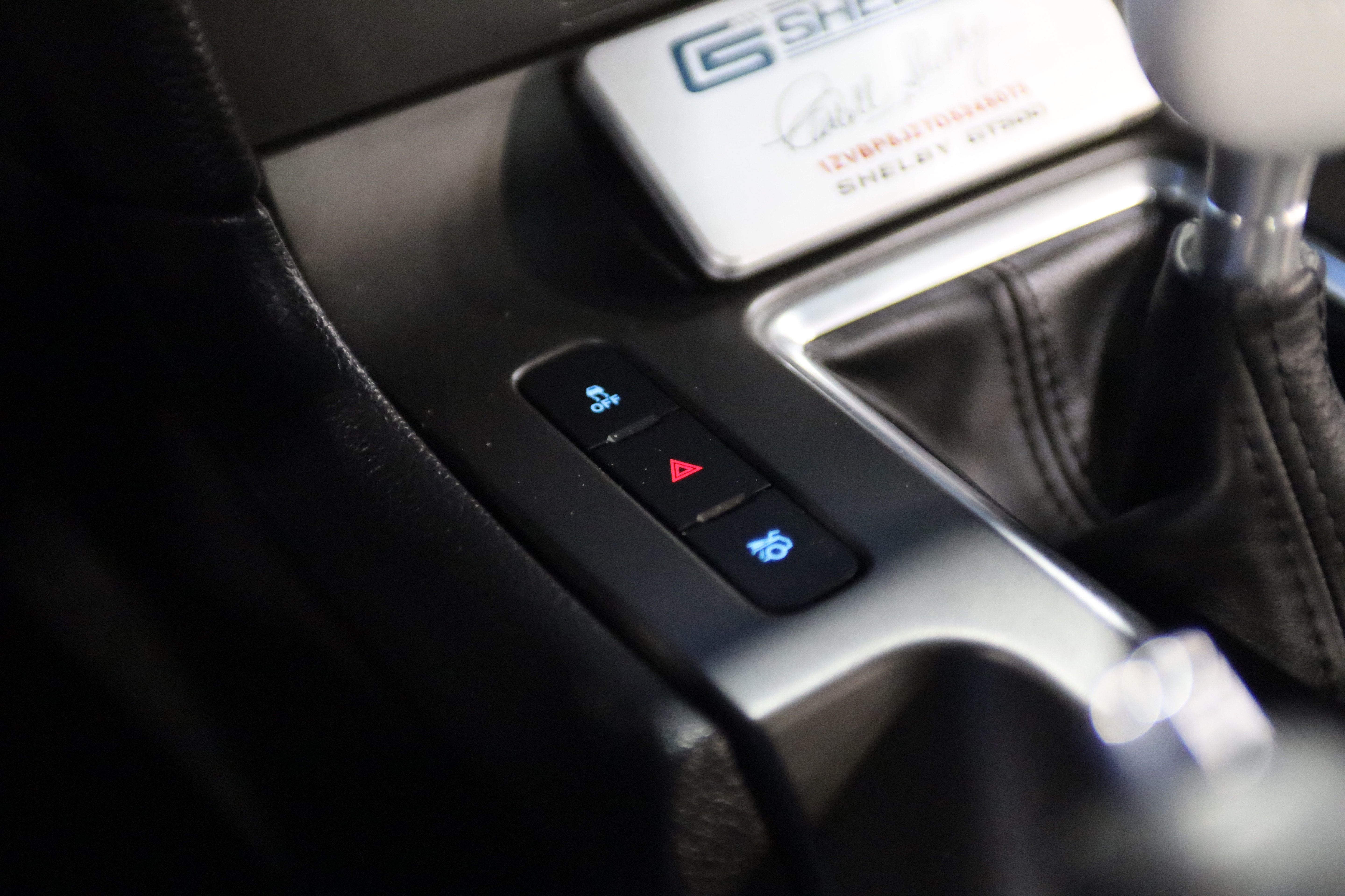 Used 2013 Ford Mustang Shelby GT500 RWD image 26