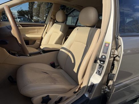 Used 2003 Mercedes-Benz C 240 Sedan image 9