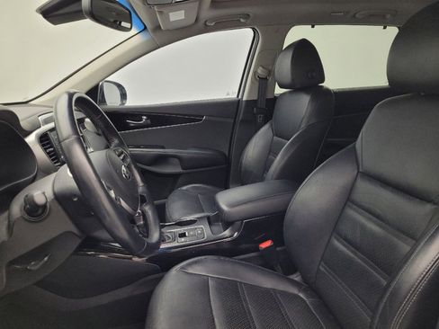 Used 2019 Kia Sorento EX w/ EX Touring Package image 17