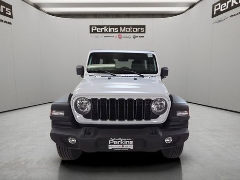 Certified 2025 Jeep Wrangler Sport S image 8