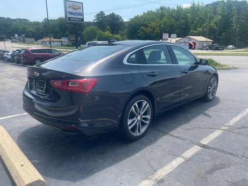 Used 2023 Chevrolet Malibu LT w/ Driver Confidence Package FWD image 6