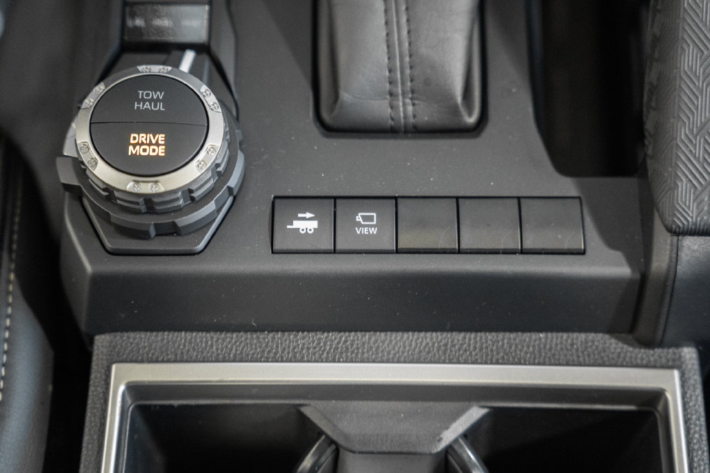 Certified 2025 Toyota Tacoma Limited AWD/4WD image 28