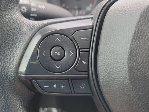 Used 2024 Toyota Corolla LE FWD image 19