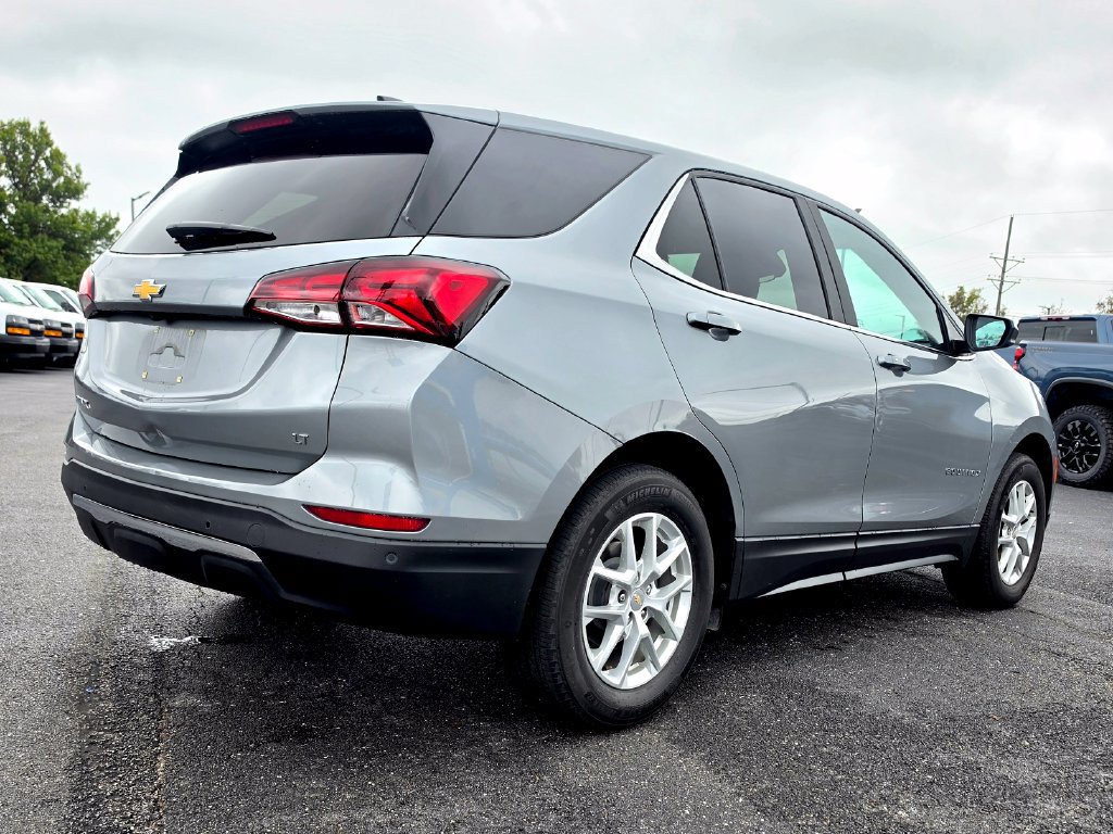Used 2024 Chevrolet Equinox LT FWD image 7