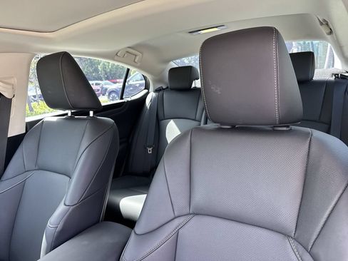 Used 2025 Lexus ES 350 w/ Premium Package FWD image 42