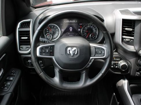 Used 2022 RAM 1500 Big Horn AWD/4WD image 20