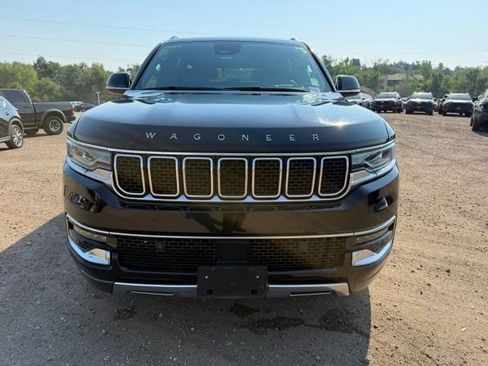 Used 2022 Jeep Wagoneer Series III AWD/4WD image 8