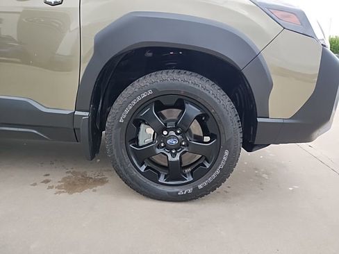 Certified 2025 Subaru Forester Wilderness AWD/4WD image 16