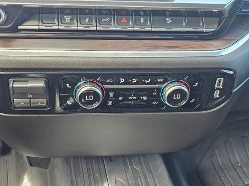 Certified 2025 GMC Sierra 3500 SLT w/ X31 Off-Road Package AWD/4WD image 15