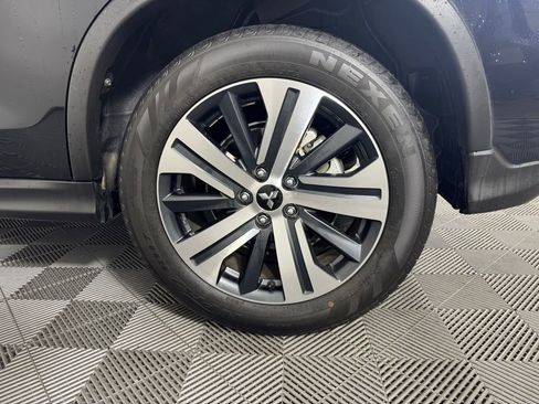 Used 2025 Mitsubishi Outlander Sport AWD image 36