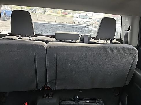 Used 2021 Chevrolet Silverado 1500 Custom image 6