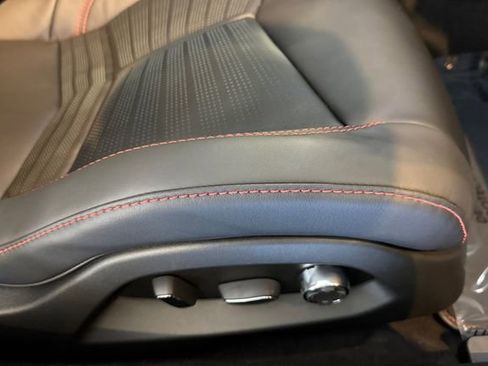 New 2026 Chevrolet Corvette Stingray Premium Conv w/ 3LT RWD image 19