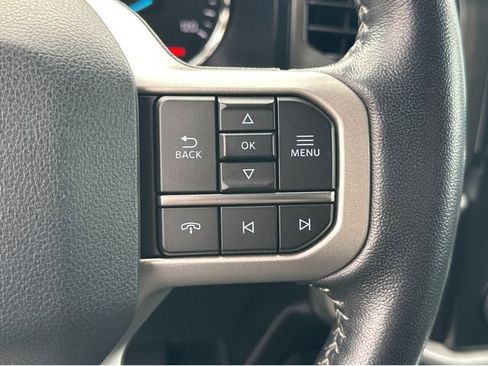 Certified 2022 Ford Expedition XLT image 25