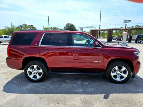 Used 2017 Chevrolet Tahoe LT image 7