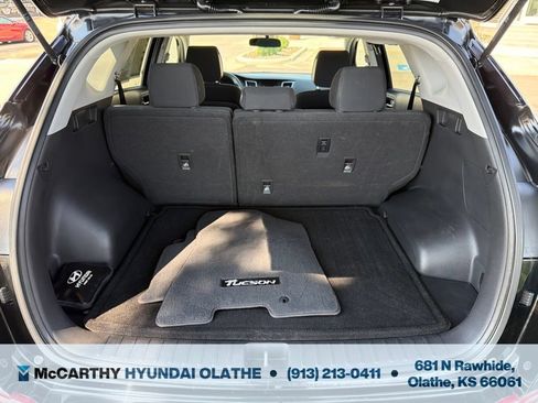 Used 2017 Hyundai Tucson SE FWD image 18