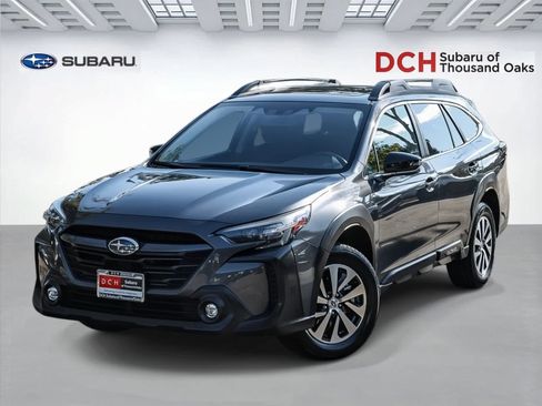 Certified 2023 Subaru Outback Premium AWD/4WD image 1