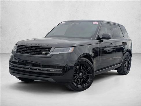 Used 2025 Land Rover Range Rover SE AWD/4WD image 1