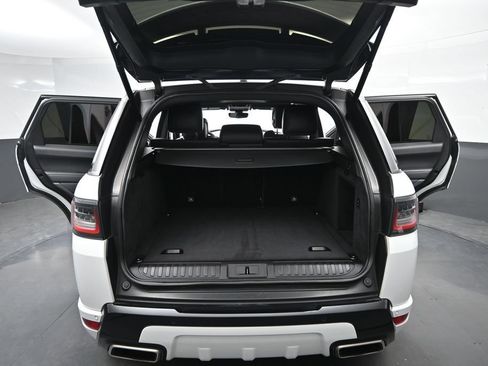 Used 2019 Land Rover Range Rover Sport Supercharged AWD/4WD image 9