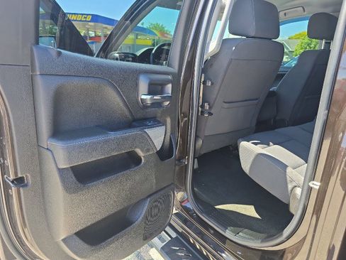 Used 2018 Chevrolet Silverado 1500 LT w/ All Star Edition AWD/4WD image 32