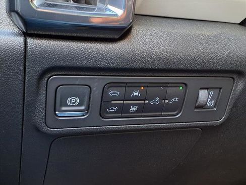 New 2026 GMC Hummer EV 4x4 Crew Cab image 14