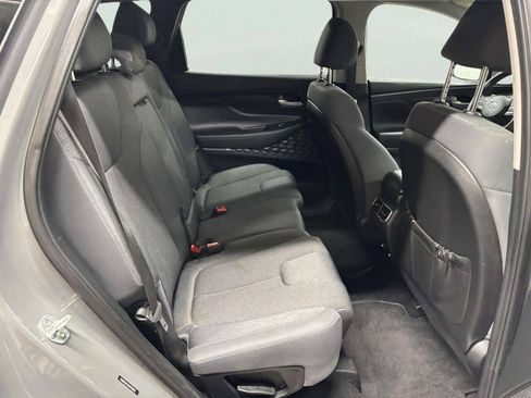 Used 2021 Hyundai Santa Fe SE FWD image 18