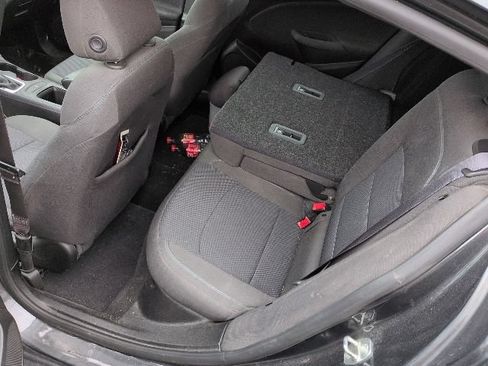 Used 2017 Chevrolet Cruze LT w/ Sun And Sound Package FWD image 14