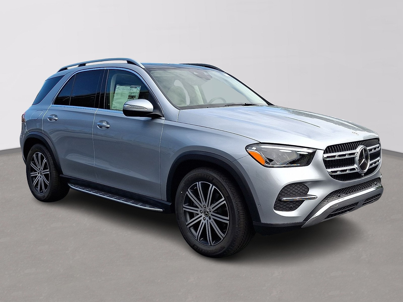 New 2026 Mercedes-Benz GLE 350 4MATIC image 3