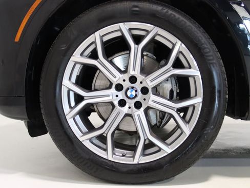 Used 2022 BMW X7 xDrive40i w/ Executive Package AWD/4WD image 72