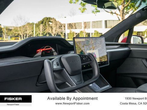 Used 2023 Tesla Model X AWD/4WD image 11