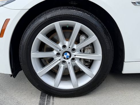 Used 2015 BMW 535i xDrive Sedan AWD/4WD image 25
