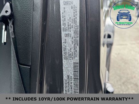 Used 2021 Jeep Gladiator Sport AWD/4WD image 16