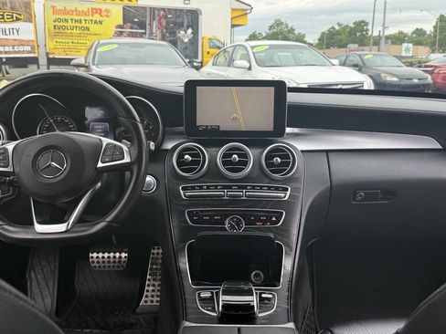 Used 2016 Mercedes-Benz C 300 4MATIC Sedan image 19