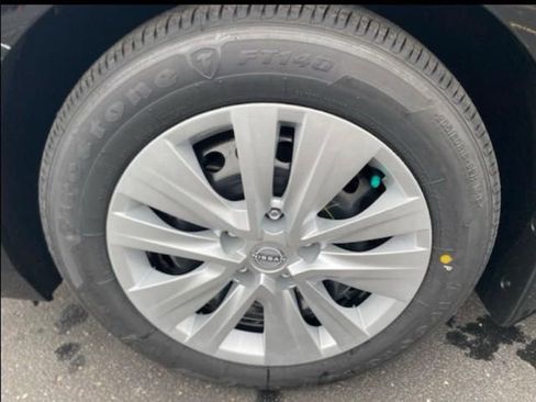 New 2025 Nissan Sentra S image 10