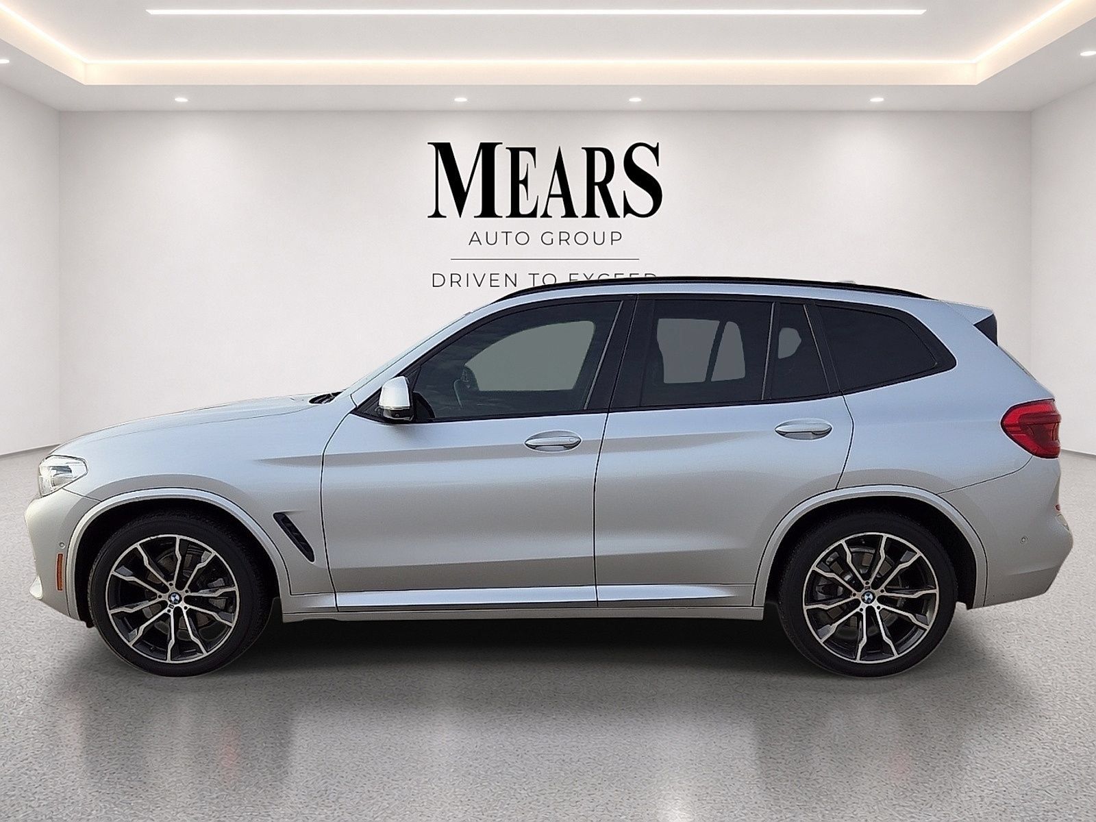 Used 2021 BMW X3 xDrive30i w/ M Sport Package AWD/4WD image 2