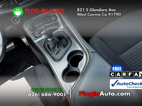 Used 2018 Dodge Challenger R/T Scat Pack RWD image 13