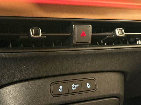 New 2025 Volkswagen ID. Buzz Pro S image 20