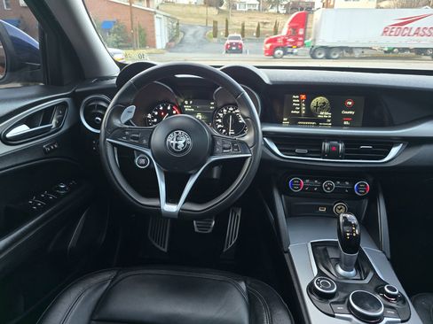 Used 2018 Alfa Romeo Stelvio Sport w/ Quick Order Package 22J Sport image 20