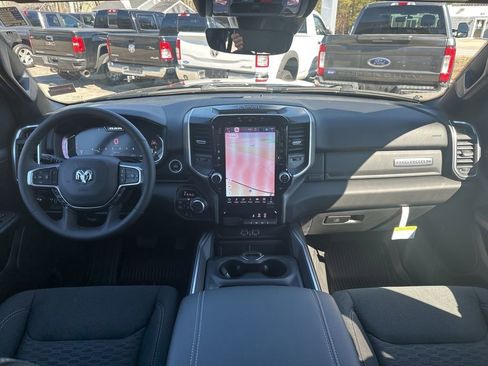 New 2026 RAM 1500 Big Horn AWD/4WD image 14
