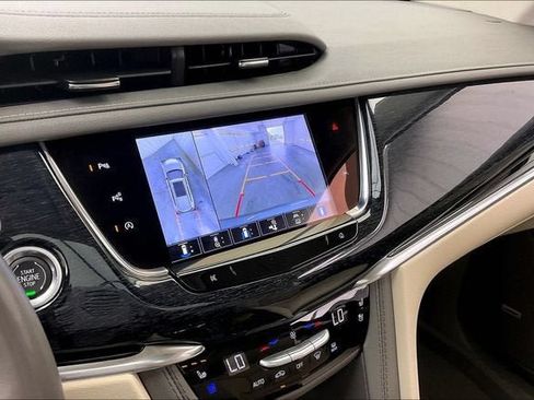 Certified 2023 Cadillac XT6 Premium Luxury w/ Technology Package AWD/4WD image 28