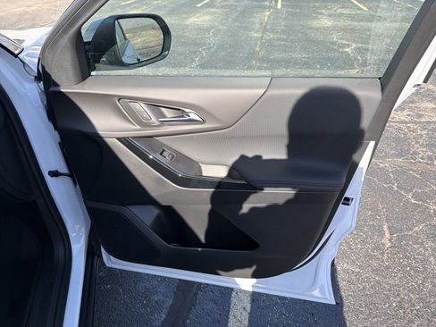 New 2026 Chevrolet Equinox RS w/ Convenience Package III image 29