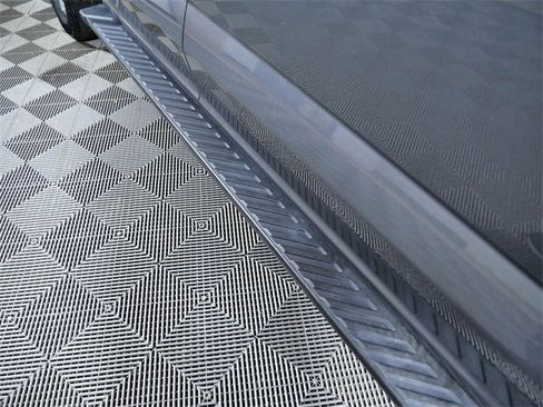 Used 2023 Ford F150 XLT w/ Equipment Group 302A High image 10