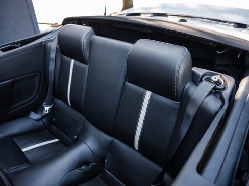 Used 2010 Ford Mustang GT Premium image 66