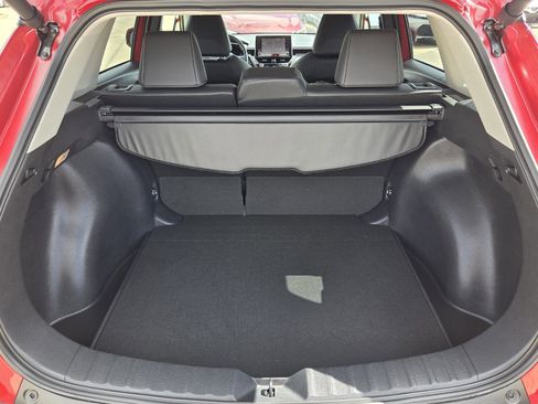 Certified 2022 Toyota Corolla Cross XLE w/ Convenience Package image 9