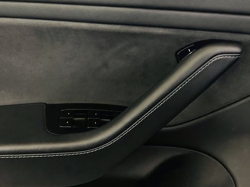 Used 2018 Tesla Model 3 Long Range RWD image 14